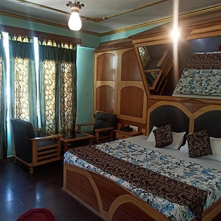 Hotel Prini Inn Маналі Екстер'єр фото