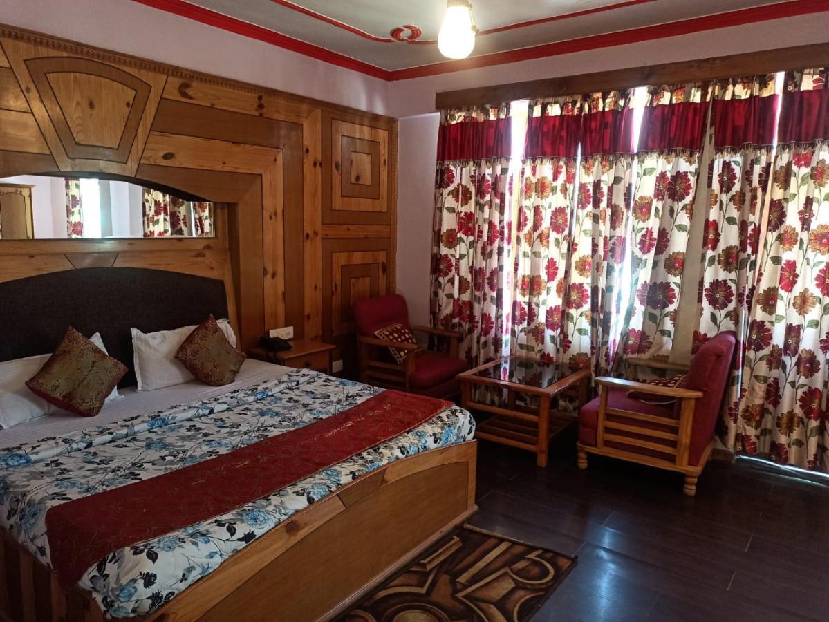 Hotel Prini Inn Маналі Номер фото