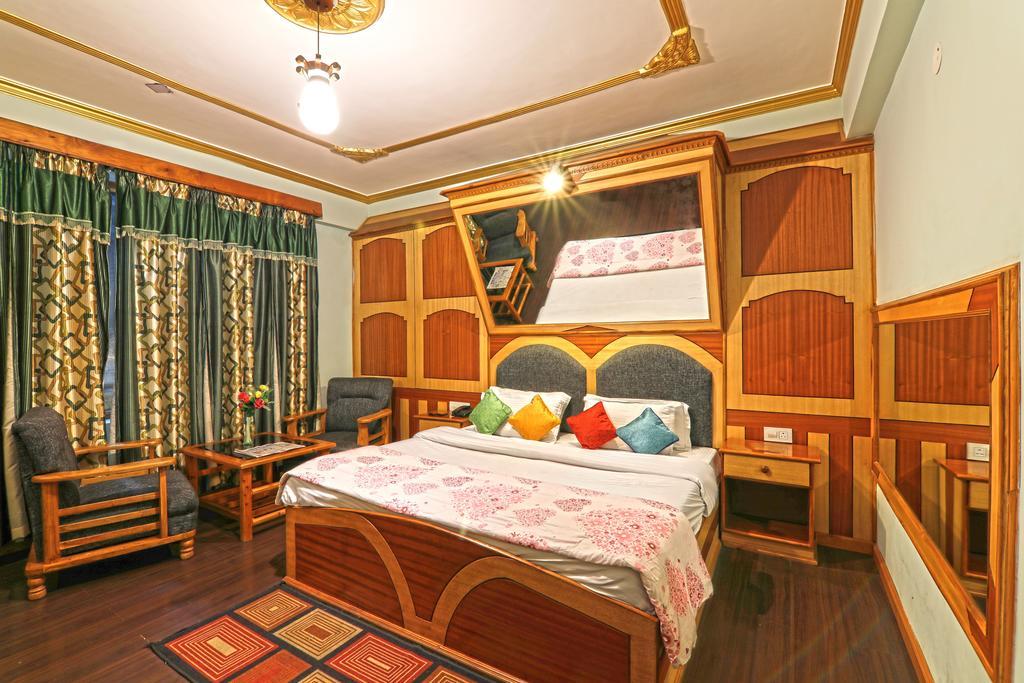 Hotel Prini Inn Маналі Екстер'єр фото