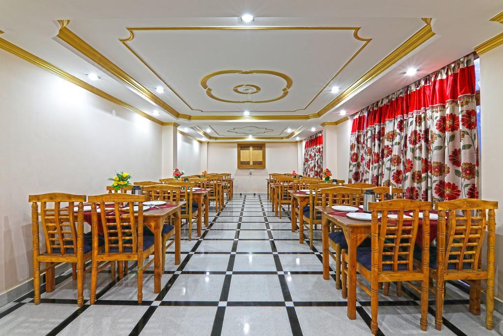 Hotel Prini Inn Маналі Екстер'єр фото